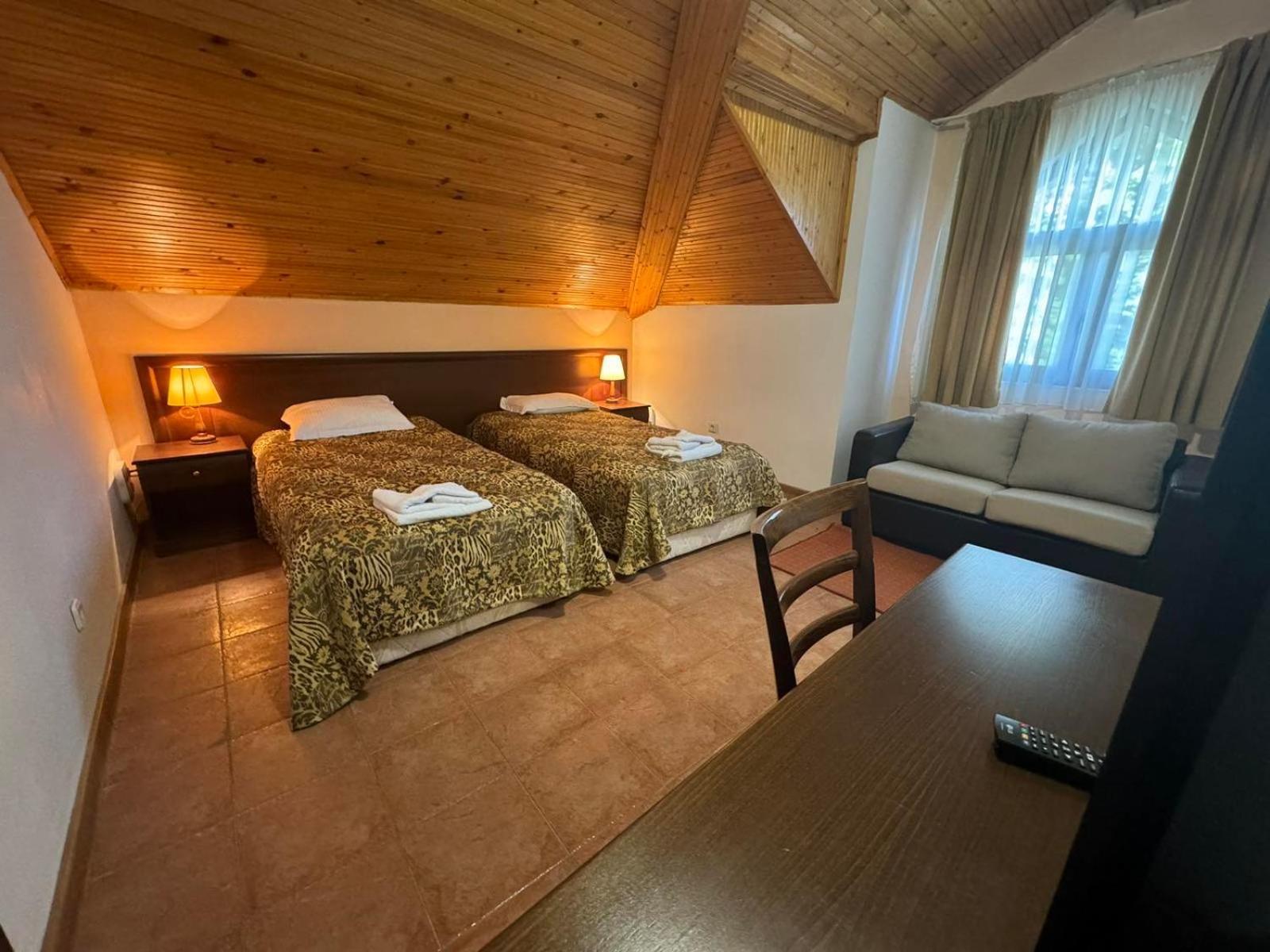 Villas Mura With Spa & Hot Swimming Pool Boroveț Exterior foto