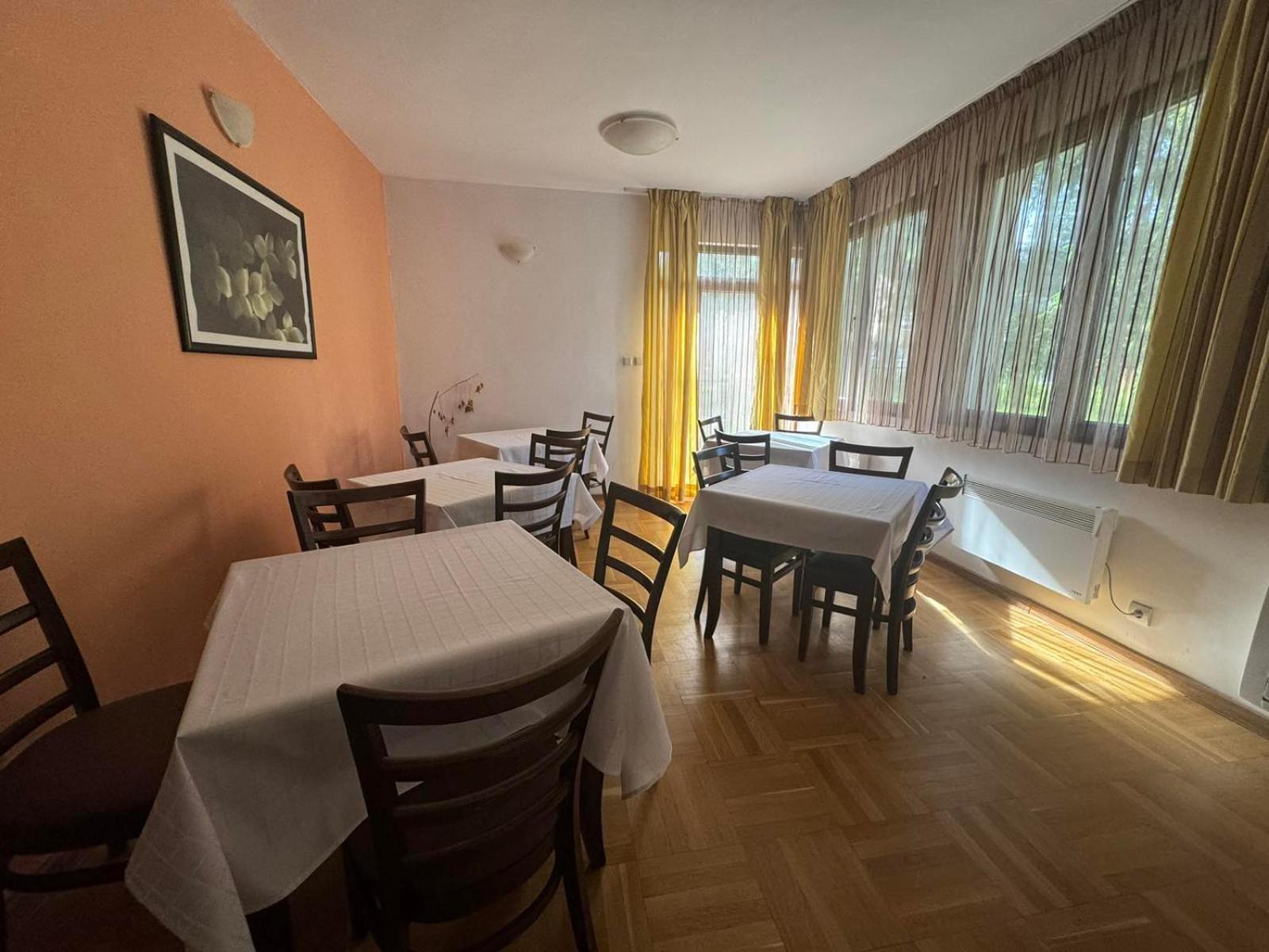 Villas Mura With Spa & Hot Swimming Pool Boroveț Exterior foto